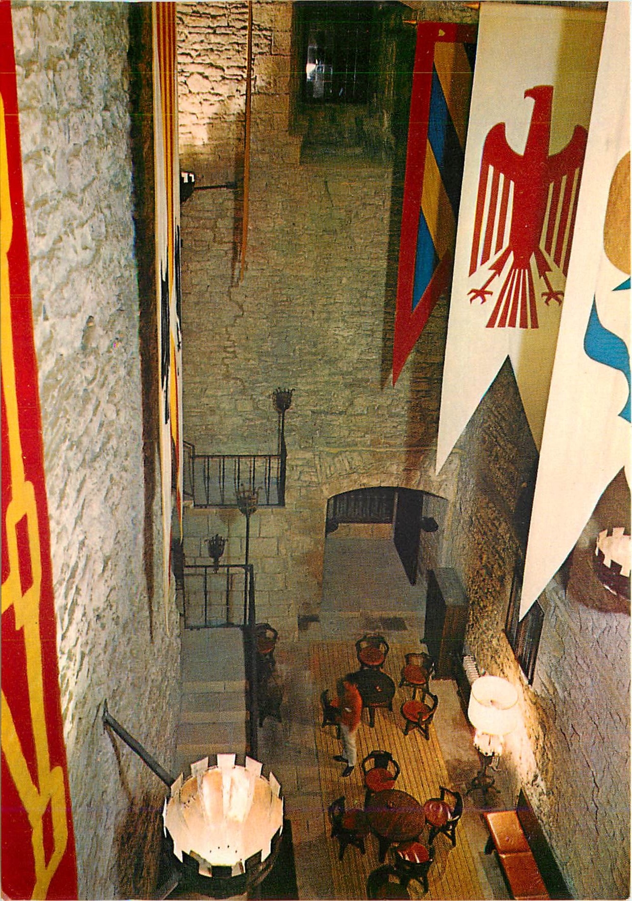 CPM Parador de Turismi El Emperador Fuenterrabia Vue partielle des 1er 2eme etage