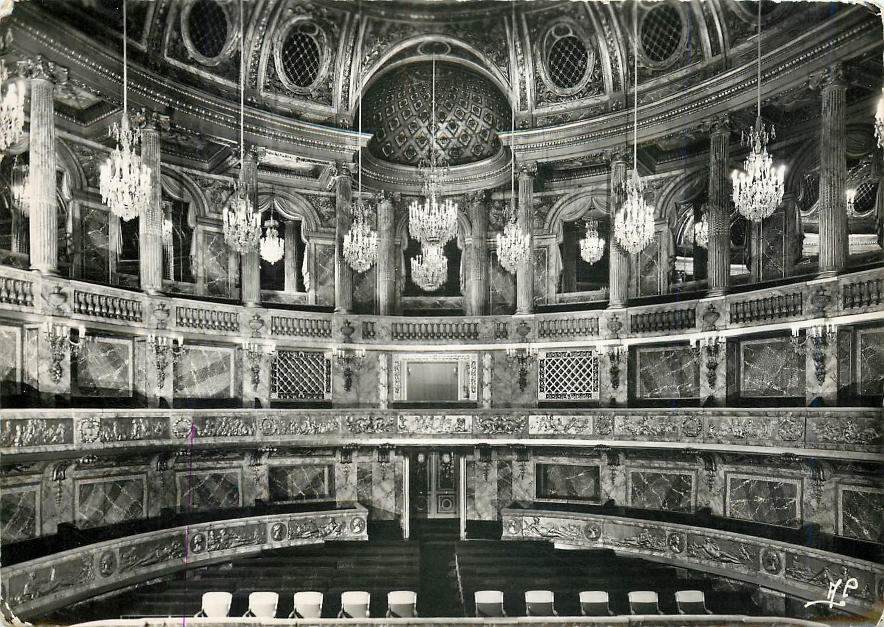 CPM Palais de Versailles l'Opera Louis XV (Construit par Gabriel)