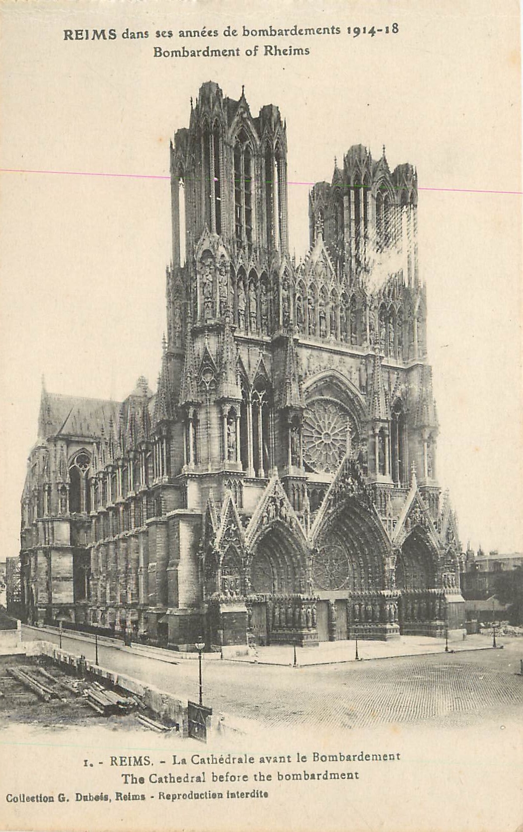 CPA Reims Dans ses annees de bombardement 1914 18 La Cathedrale avant le Bombardement