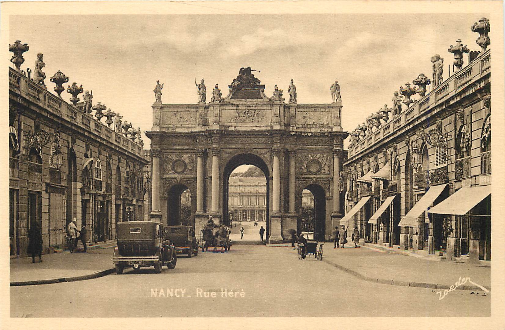 CPA Nancy La Coquette La rue Here l'Arc de Triomphe