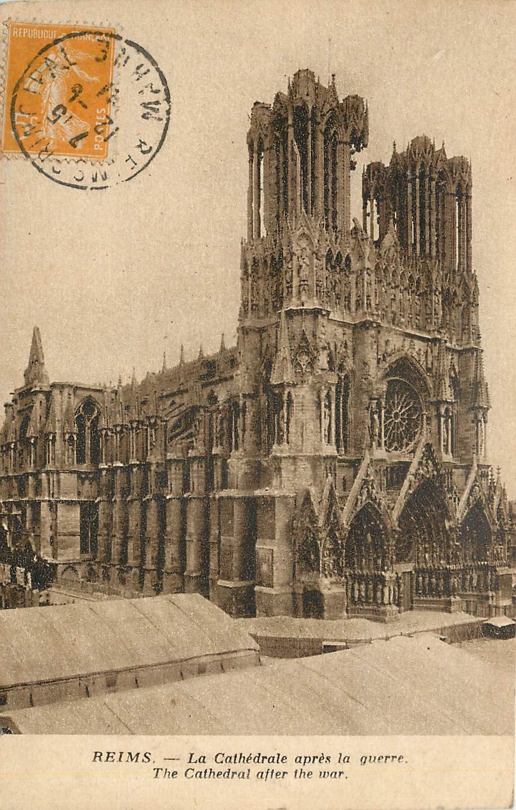CPA Reims La Cthedrale apres la guerre