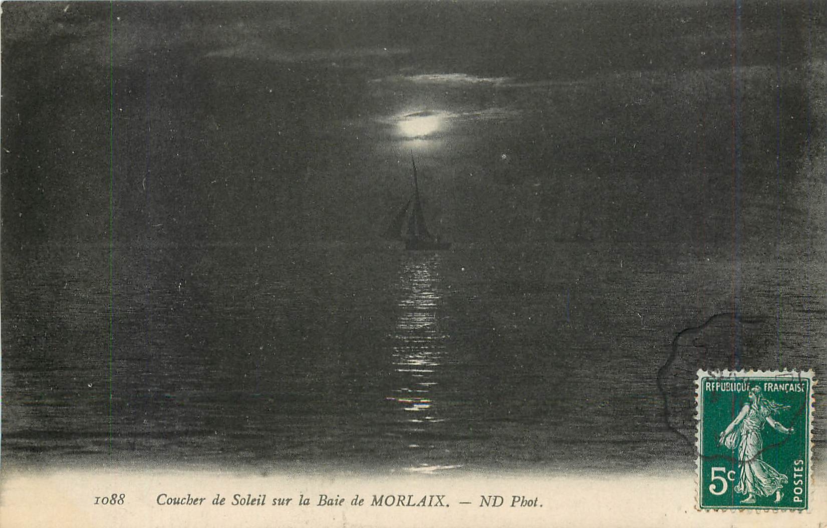 CPA Coucher de Soleil sur la Baie de Morlaix