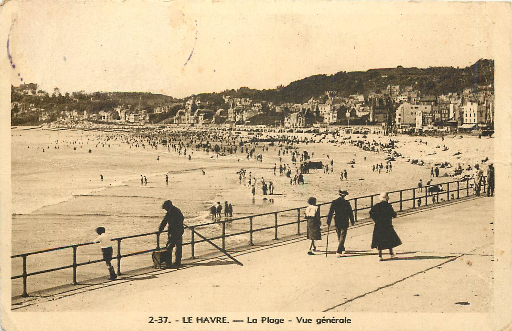 CPA Le Havre La Plage Vue generale 