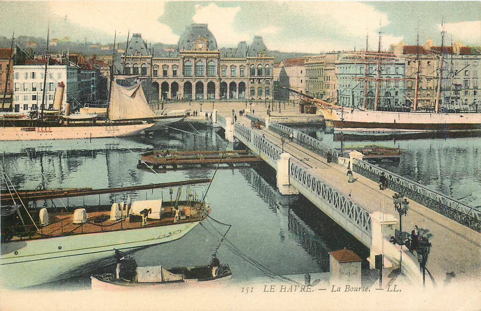 CPA Le Havre La Bourse Bateaux