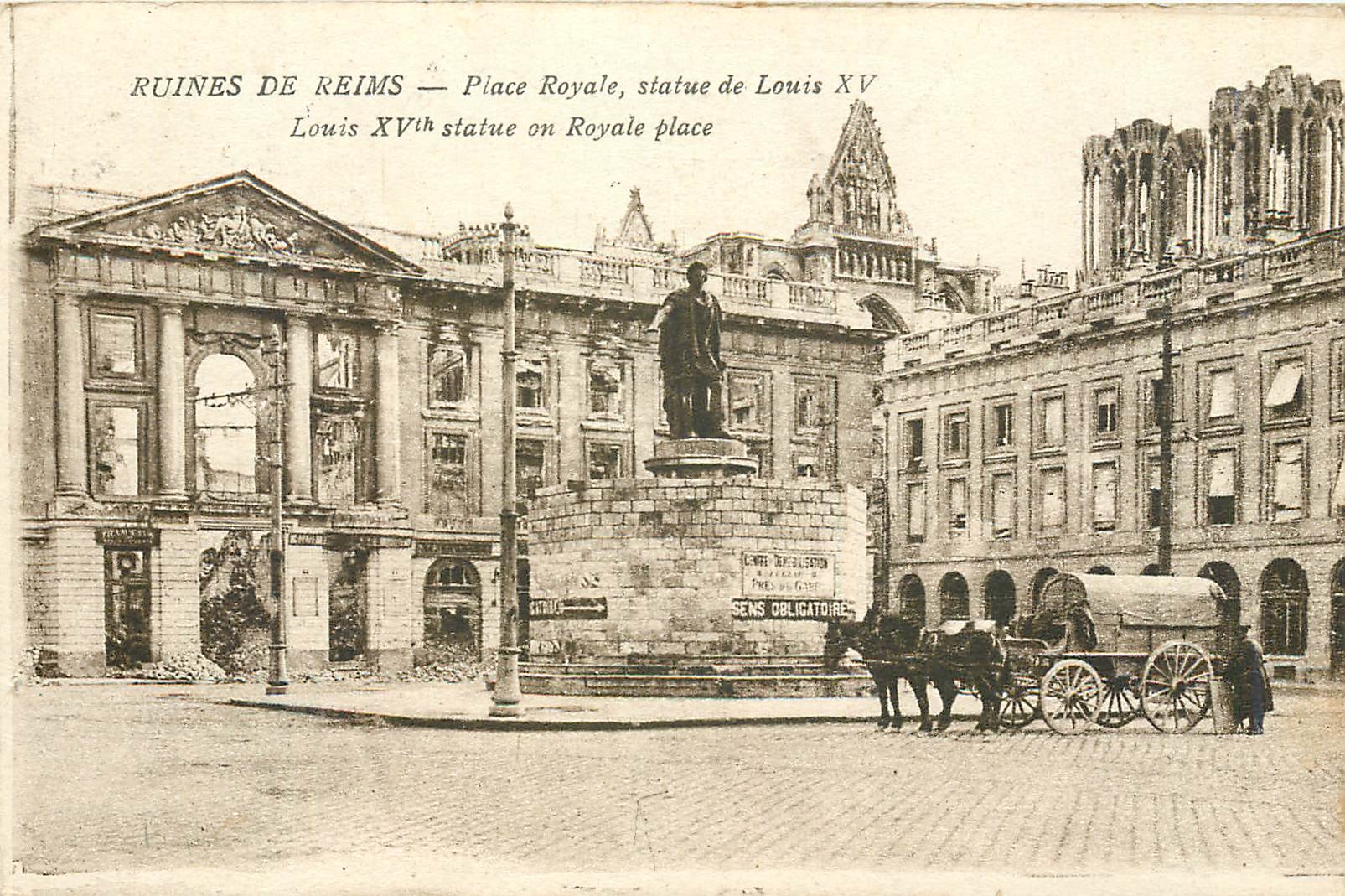 CPA Ruines de Reims Place Royale Statue de Louis XV