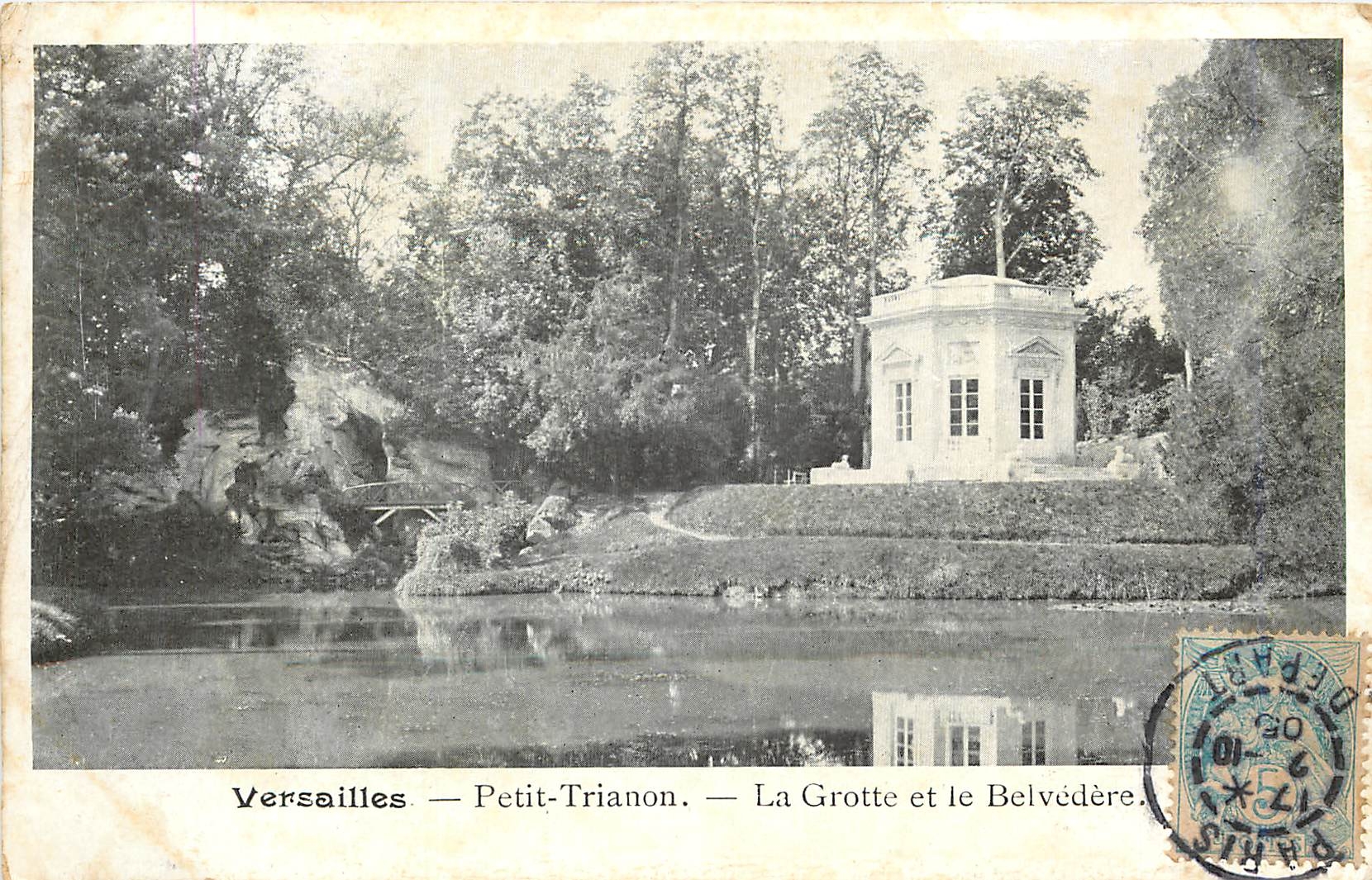 CPA Versailles Petit Trianon La Grotte et le Belvedere