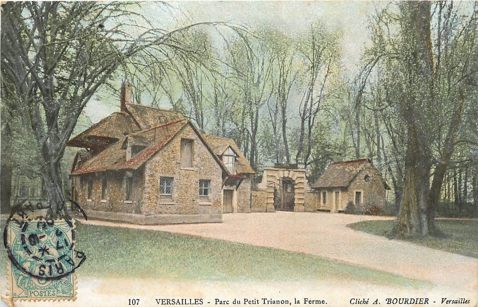 CPA Versailles Parc du Petit Trianon la Ferme