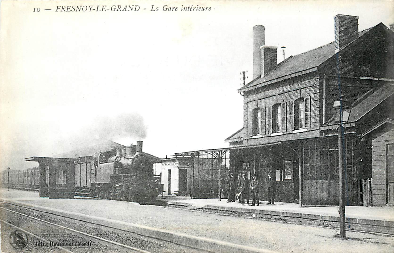 REPRO Fresnoy le Grand La Gare interieure