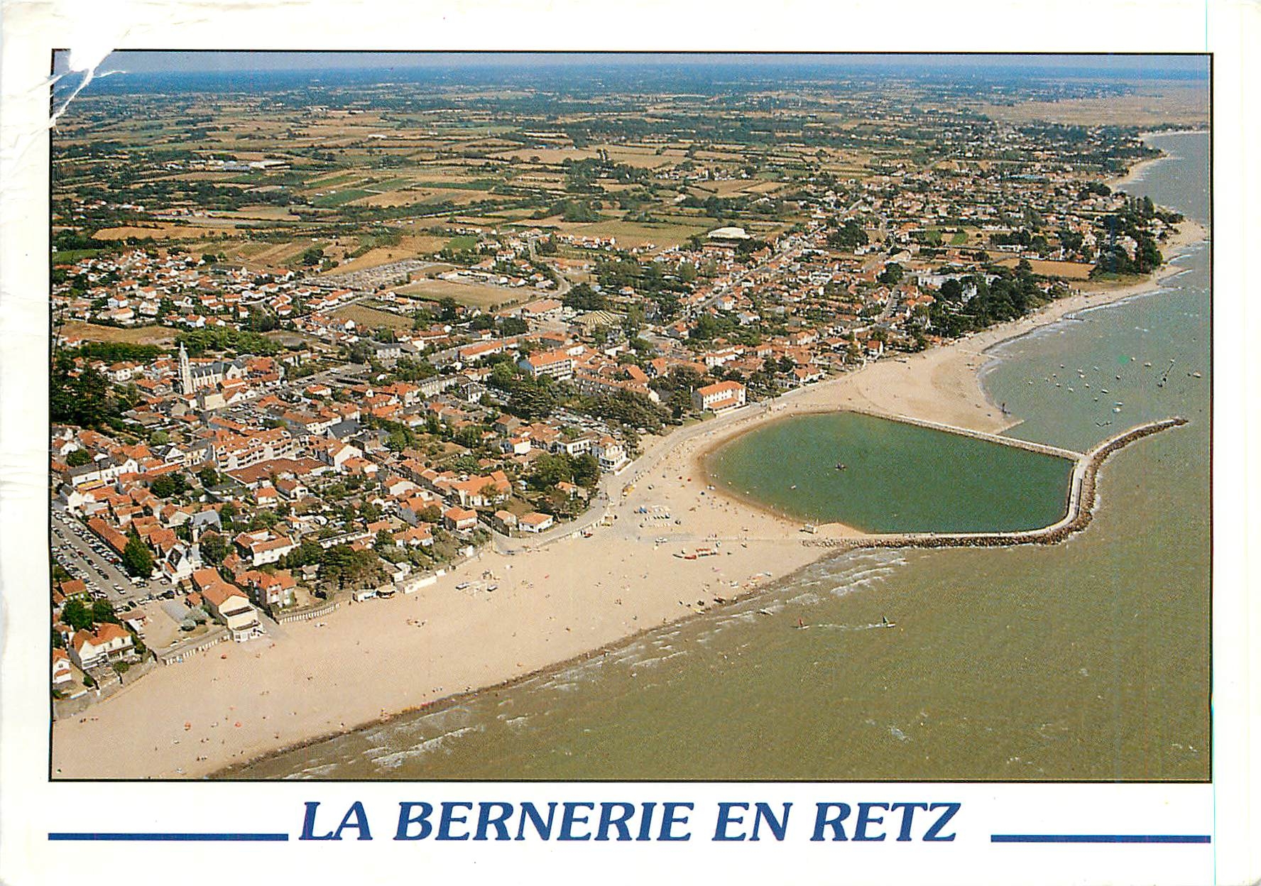 CPM La Berniere en Retz France Vue aerienne La plage et le plan d'eau