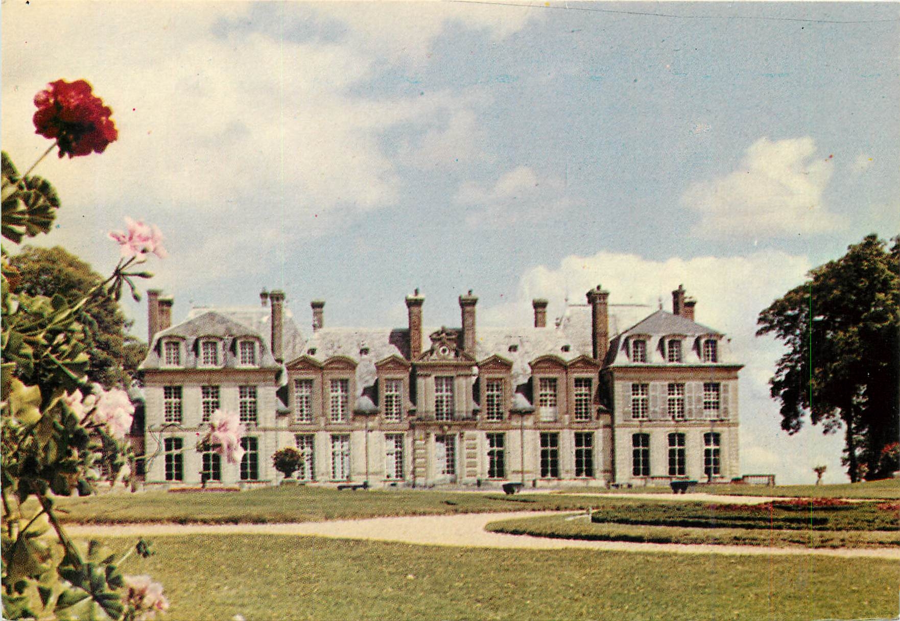 CPM Chateau de Thoiry en Yvelines le chateau domine ses Jardins a la francaise 
