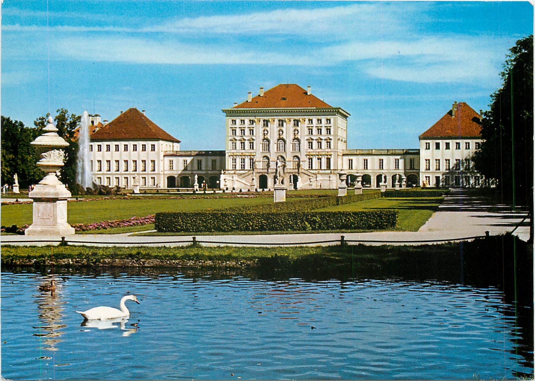 CPM Royal Castle Chateau 