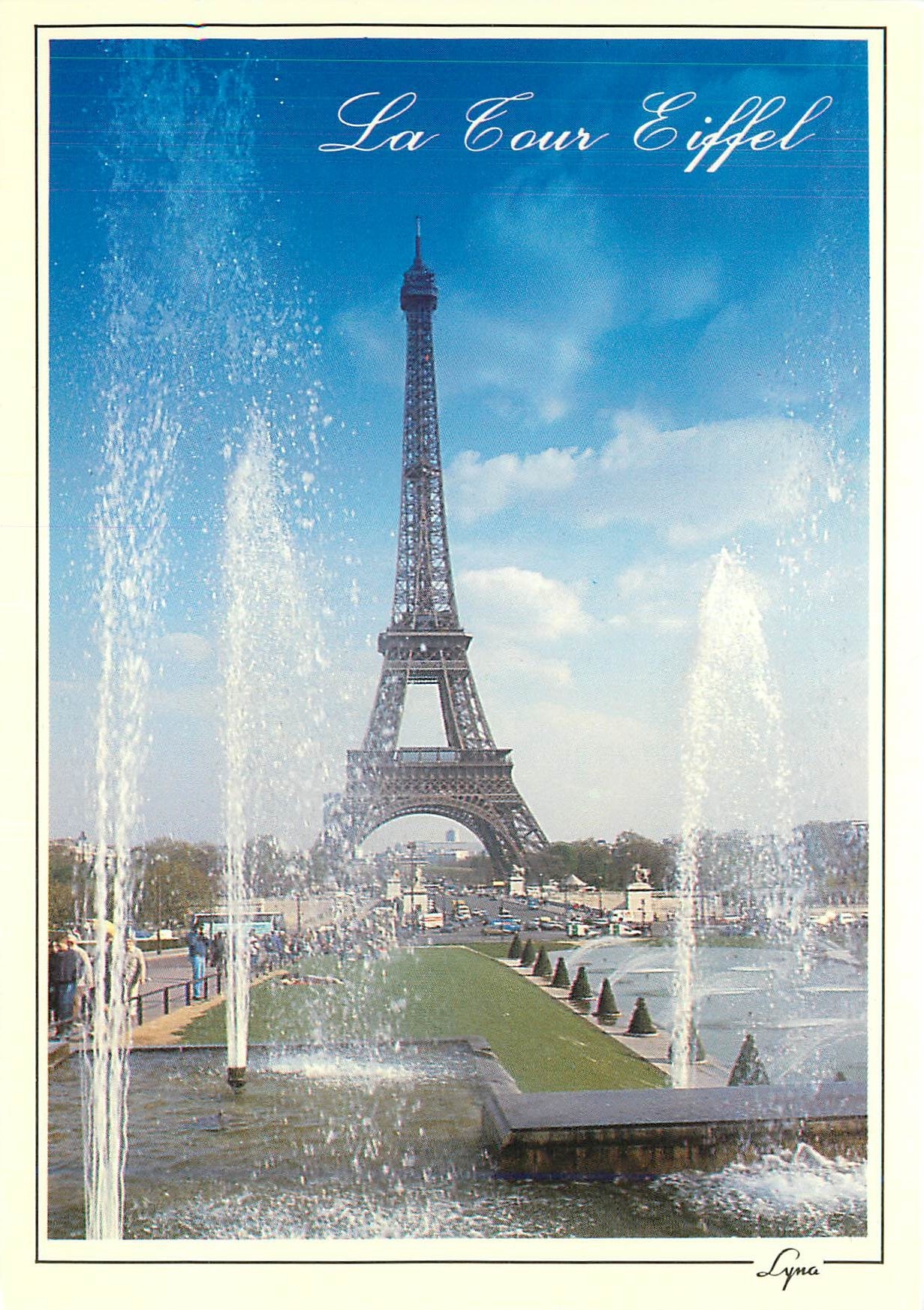 CPM Paris La Tour Eiffel 