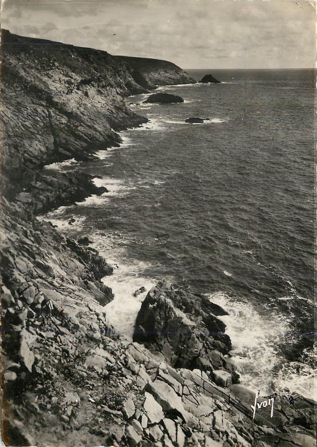 CPM Pointe du Raz Finistere Escarpements de la cote sud