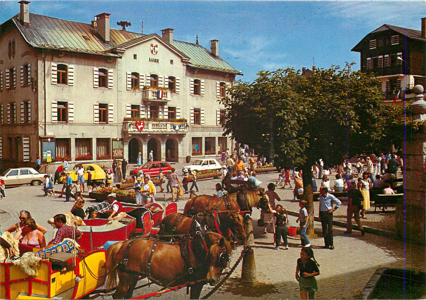 CPM Megeve Haute Savoie Le depart des Traineaux