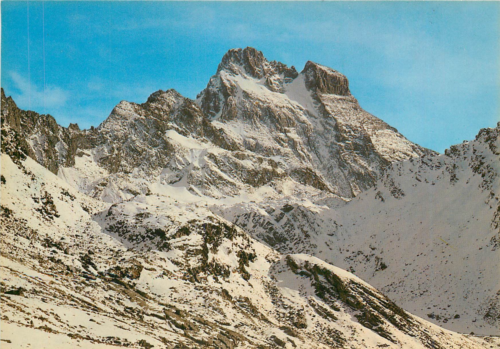 CPM Panorama sur Le Mont Viso Le Viso de Valante et la face NW du Dado