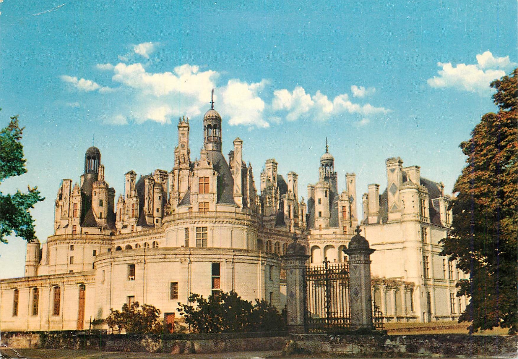 CPM Chambord Loir et Cher Le Chateau Face Nord