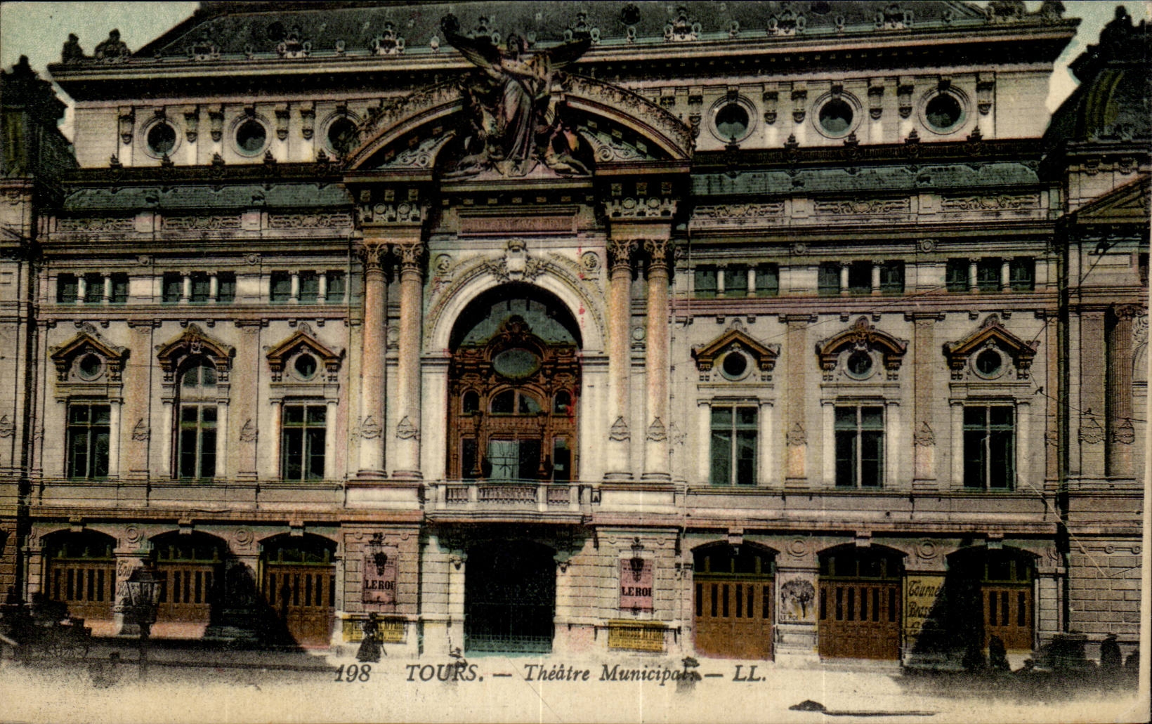 Tours CPA Le theatre municipal