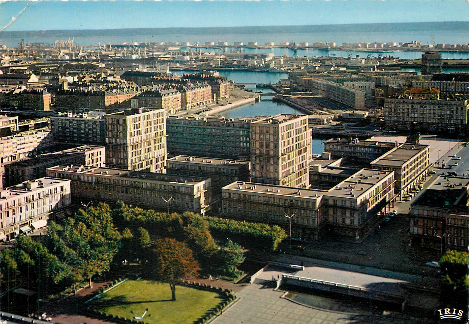 CPM Le Havre Seine Maritime Vue generale prise de la Tour de l'Hotel de Ville 