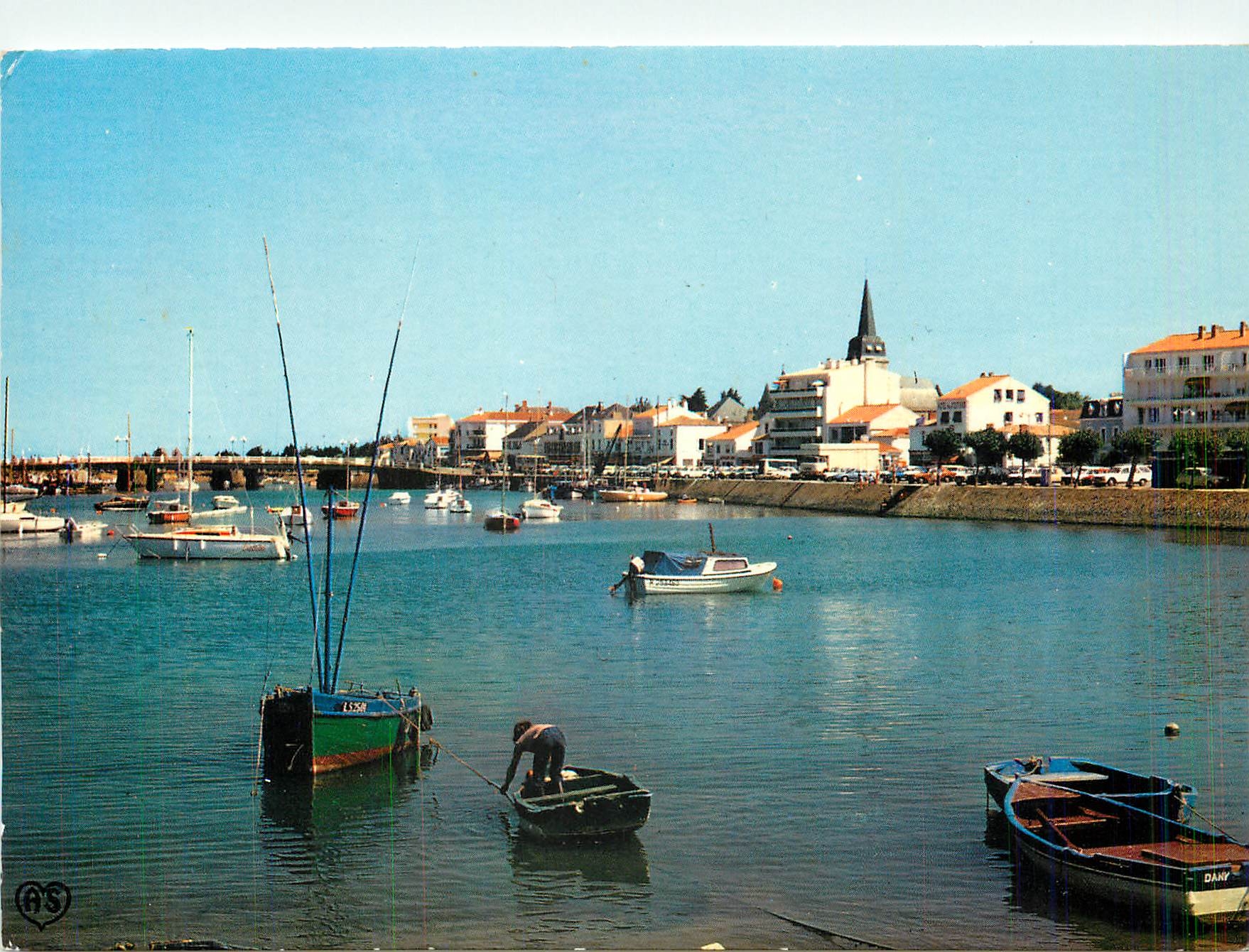 CPM Saint Gilles Croix de Vie Vendee Vue d'ensemble