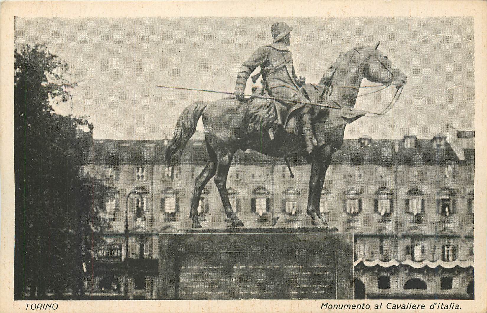 CPA Torino Monumento al Cavaliere d'Italia