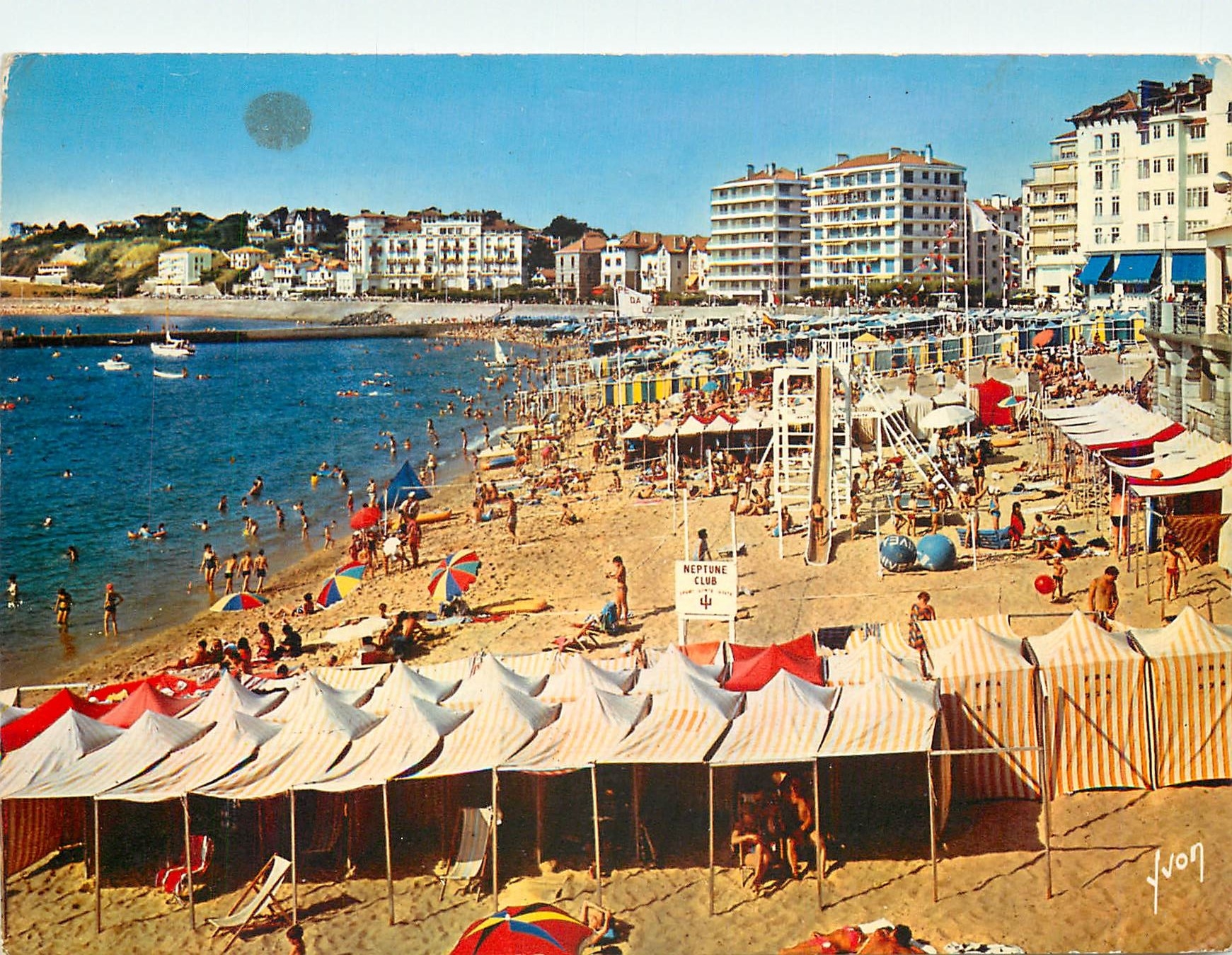 CPM Saint Jean de Luz Basses Pyrenees La Plage Neptune Club Volley Ball Volley-Ball