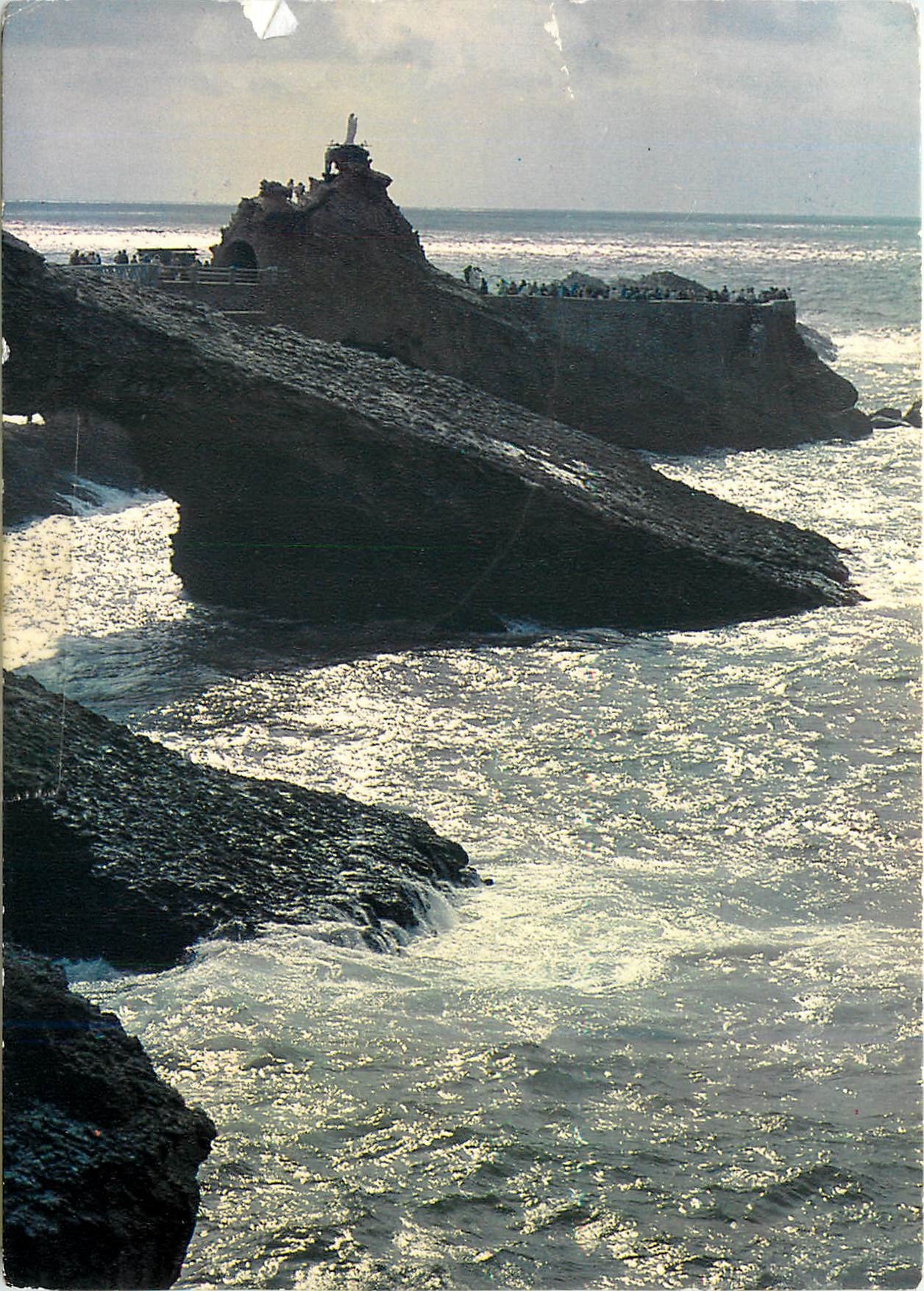 CPM Biarritz Pyrenees Atlantiques La Roche Percee et le rocher de la Vierge