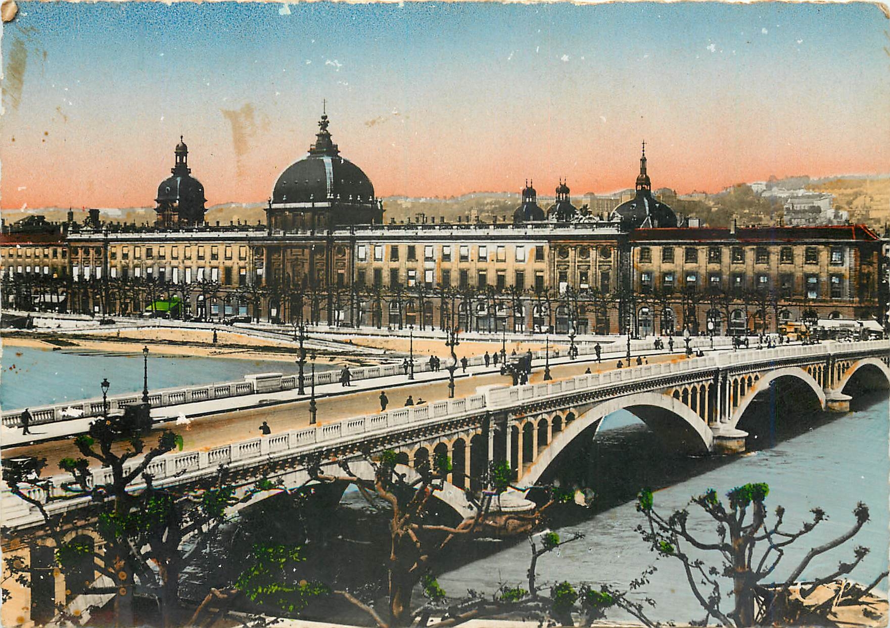 CPM Lyon Pont Wilson et l'Hotel Dieu 