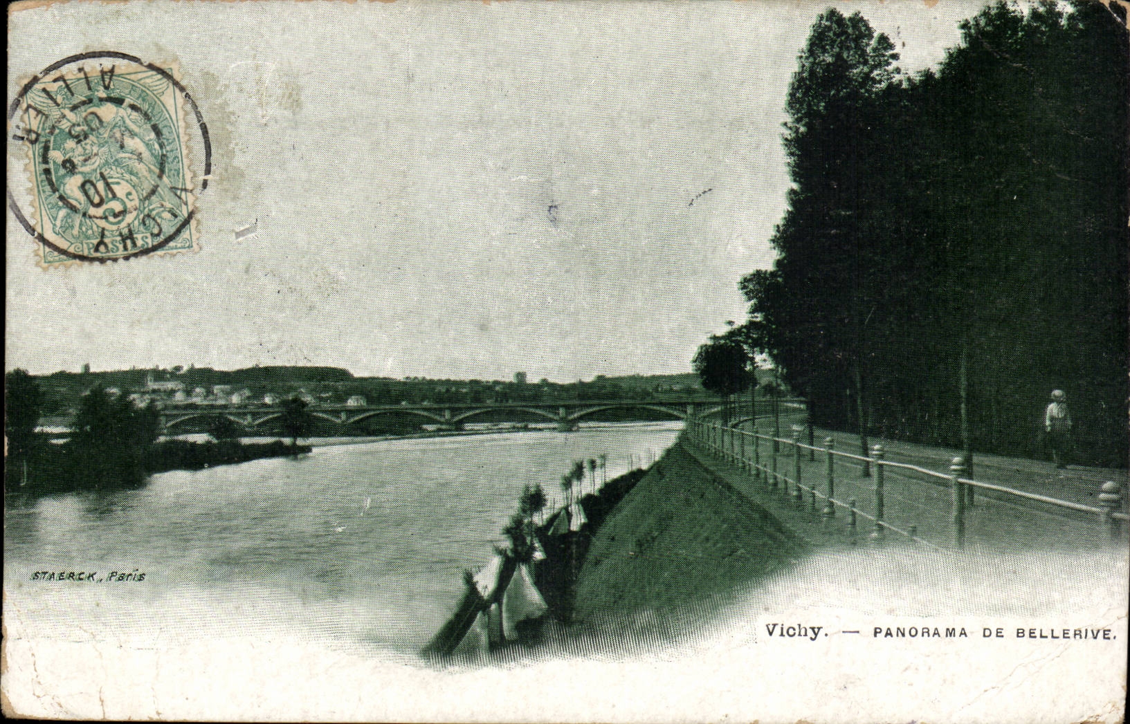 Vichy-Panorama de Bellerive-CPA