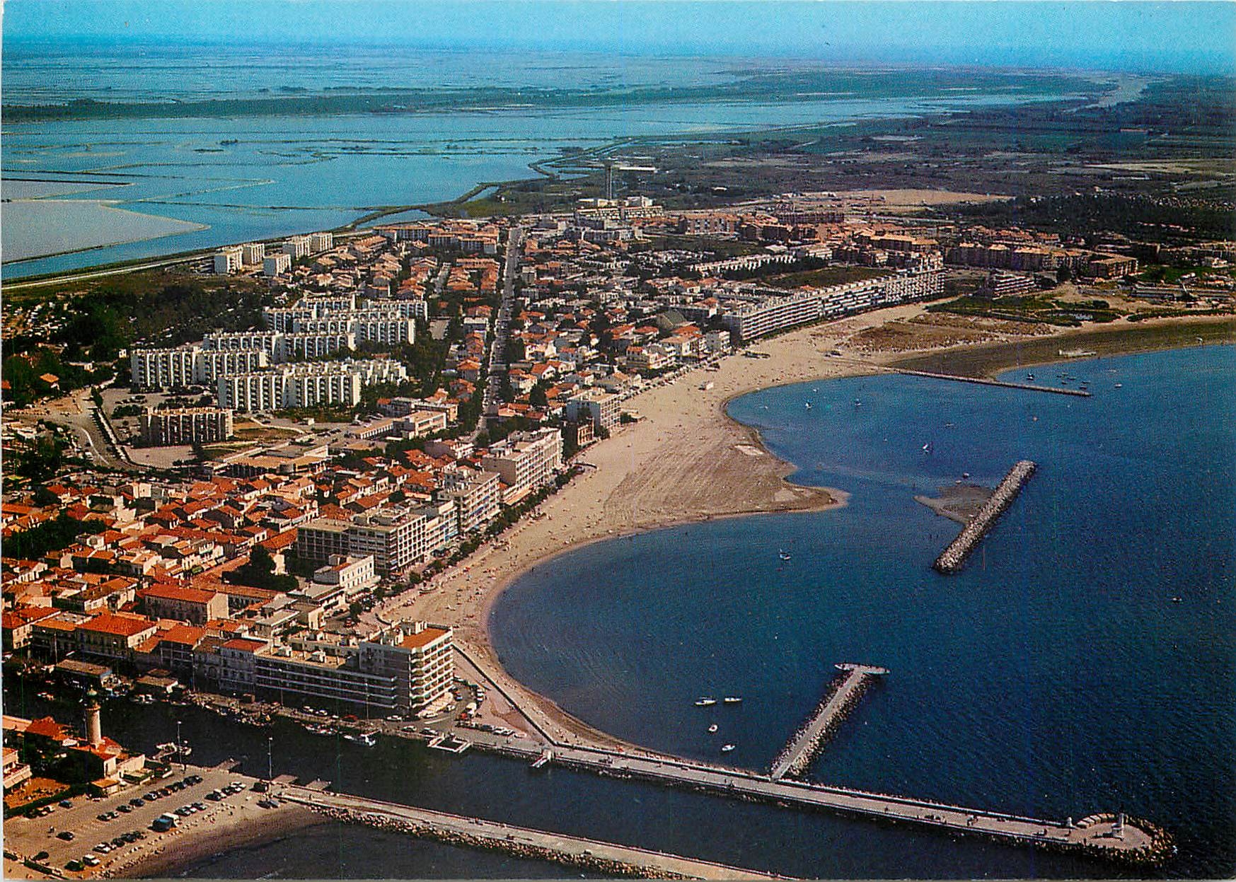 CPM Le Grau du Roi Vue aerienne 