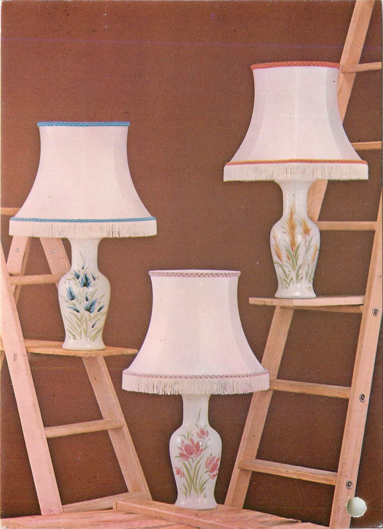 CPM Lampes d'Albret Hyene Ref 