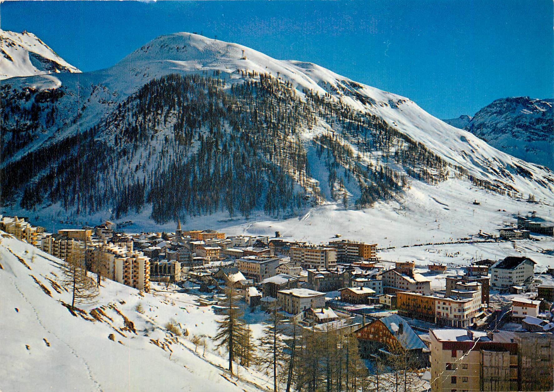 CPM Val d'Isere Savoie Vue generale et pistes de Solaise