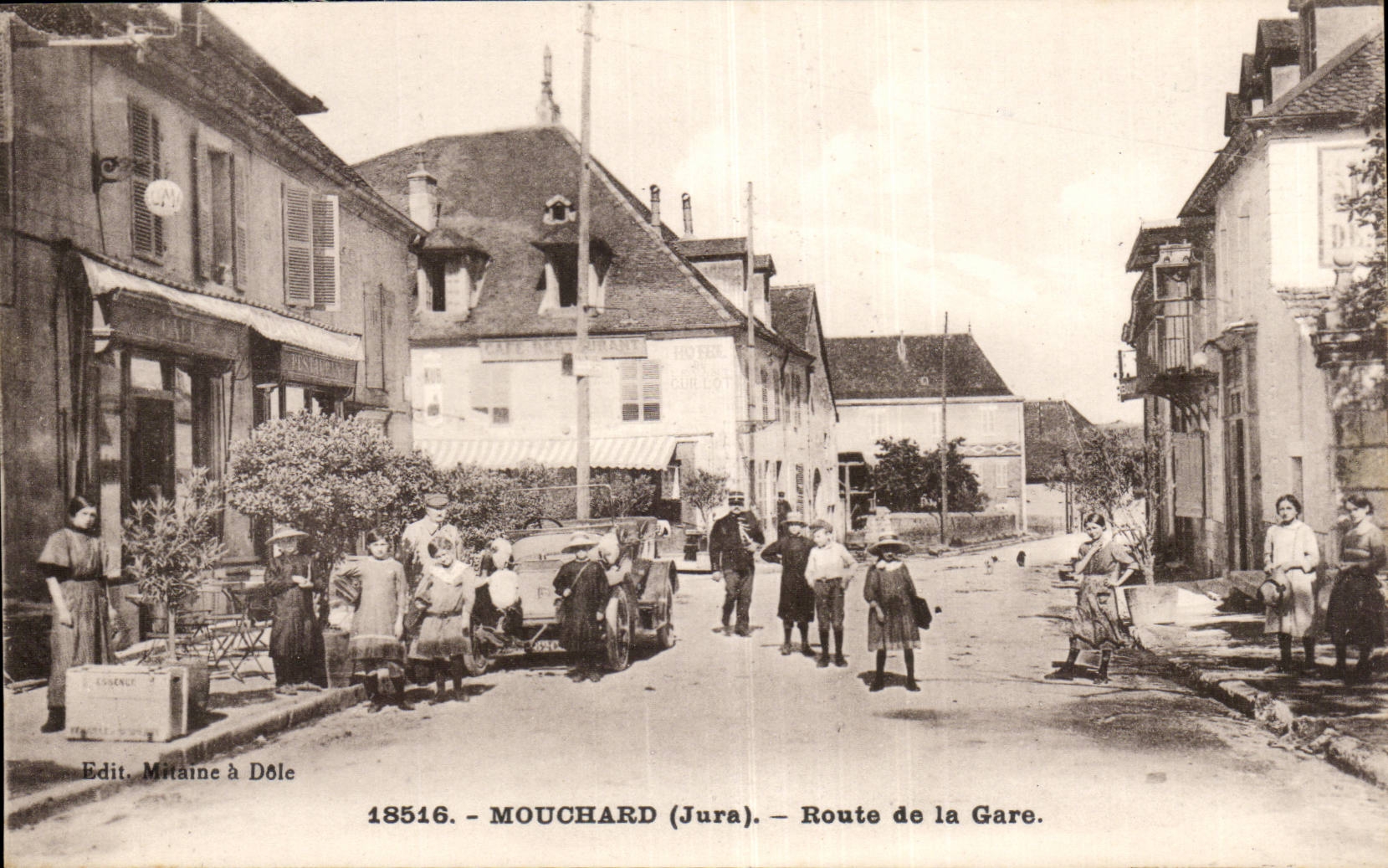 Informer (the Jura) - Road of the Station - CPA