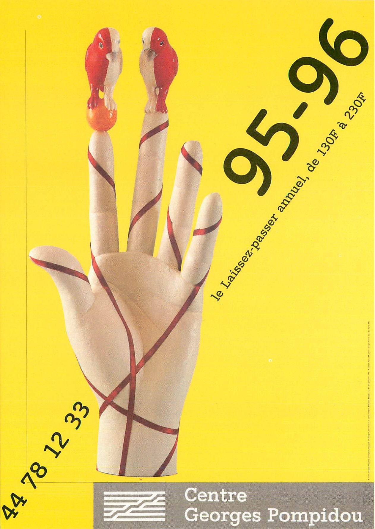 CPA 95 96 Le laissez passer annuel de 130f a 230f Paris Centre Georges Pompidou