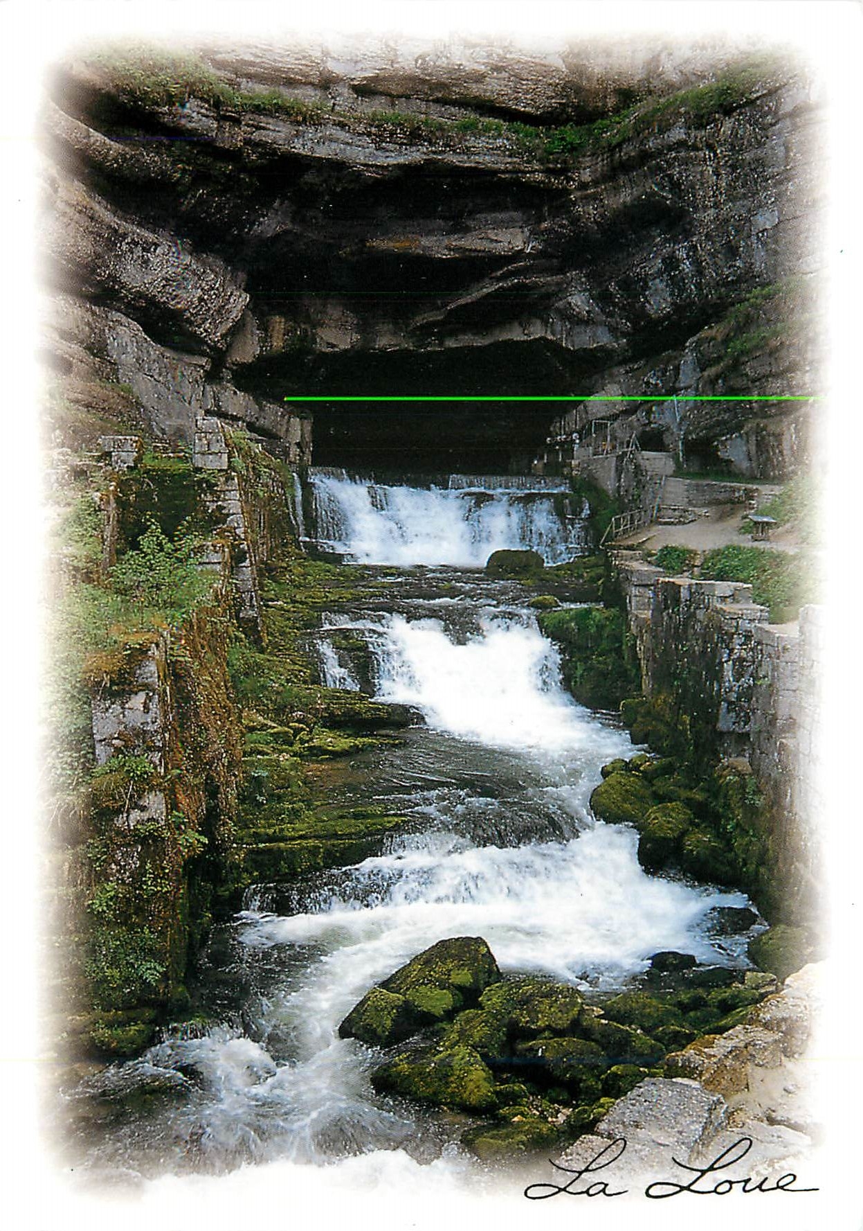 CPM Source de la Loue a Ouhans (Doubs)