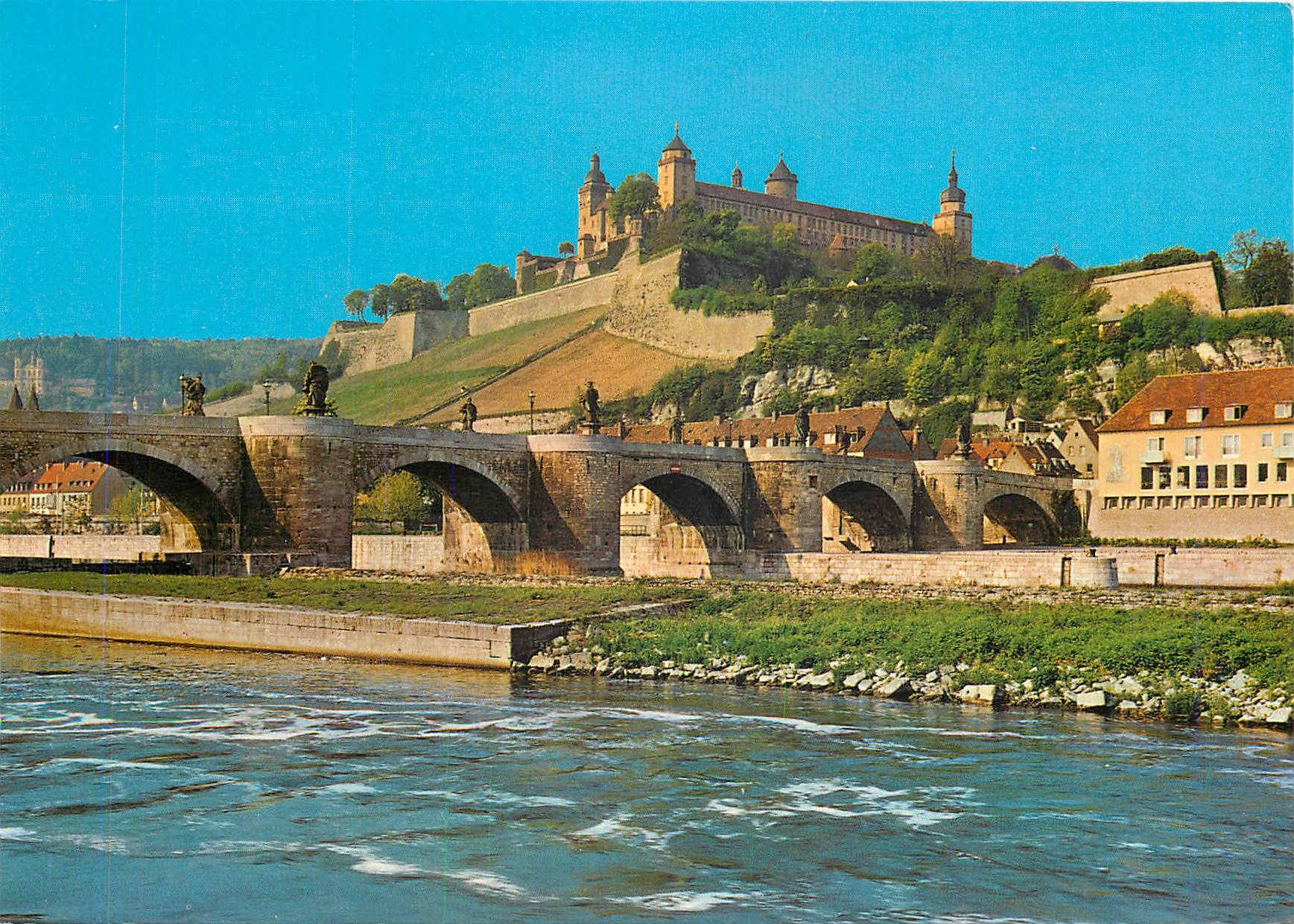 CPM Wurzburg Mainbrucke und Feste Marienberg