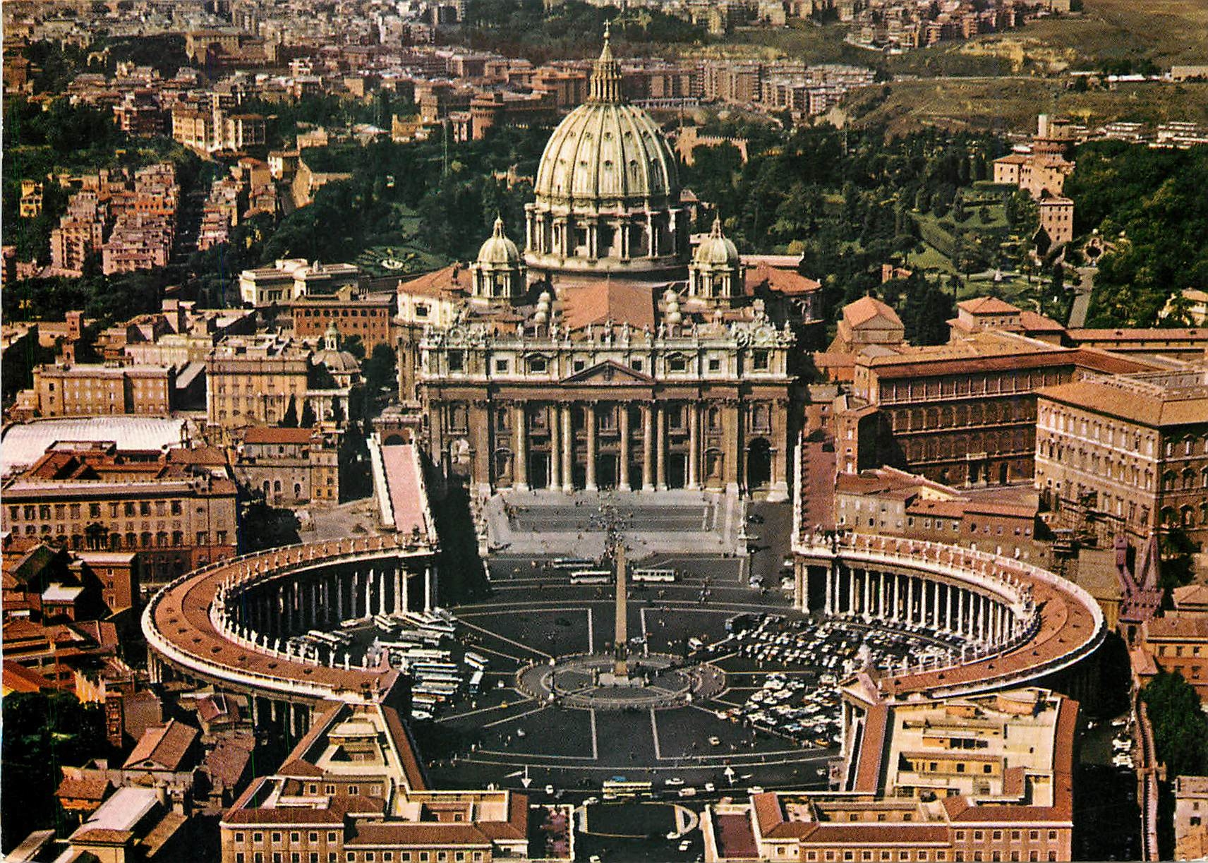 CPM Roma Place Saint Pierre