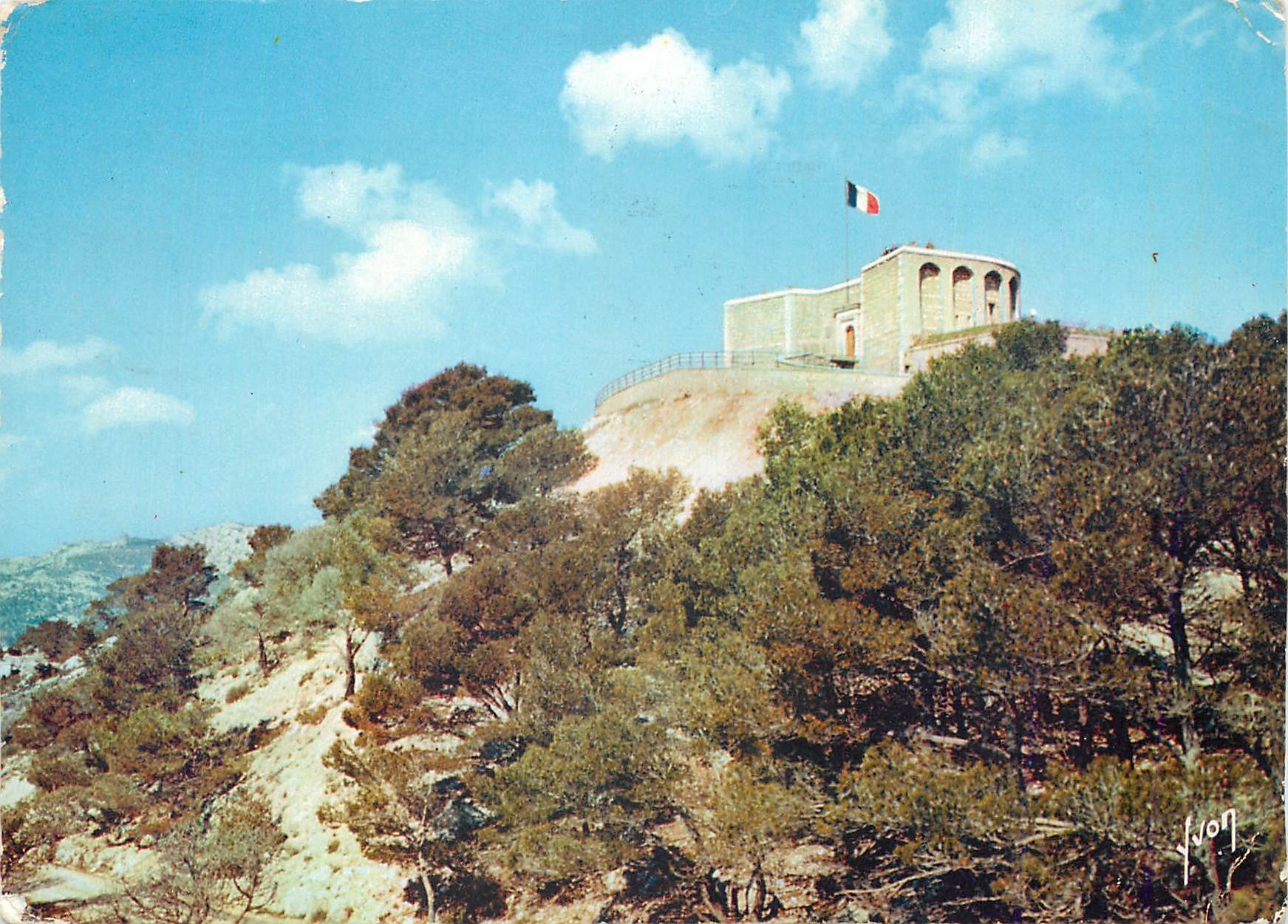 CPM La Cote d'Azur miracle de la nature Le Mont Faron Var la Tour Beaumont 