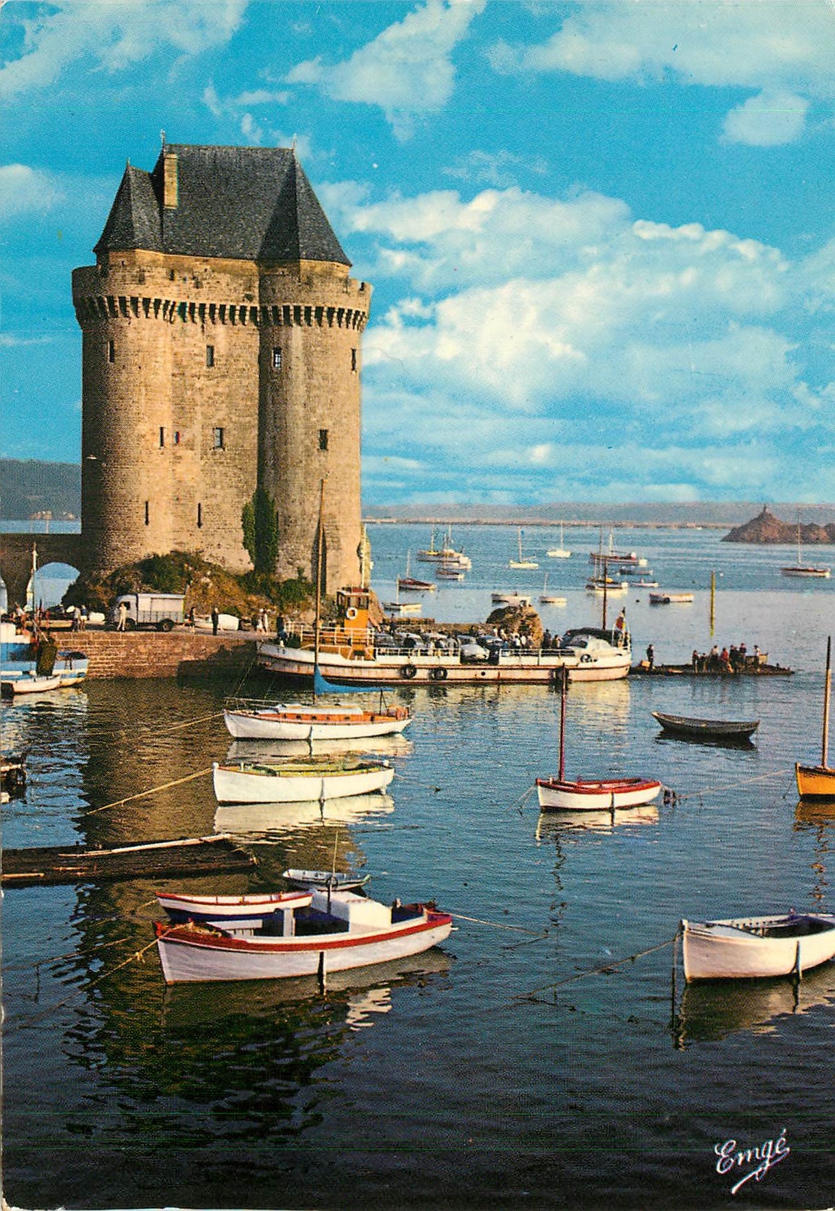 CPM Saint Malo Saint Servan La Tour Solidor 
