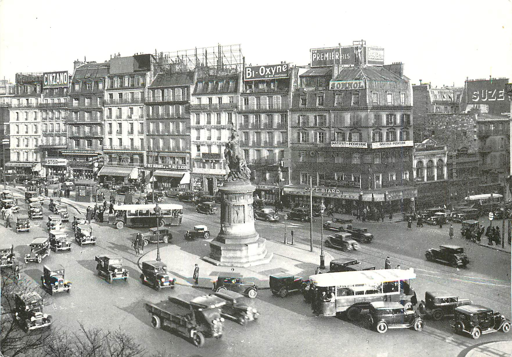 CPM Paris Place Clichy 