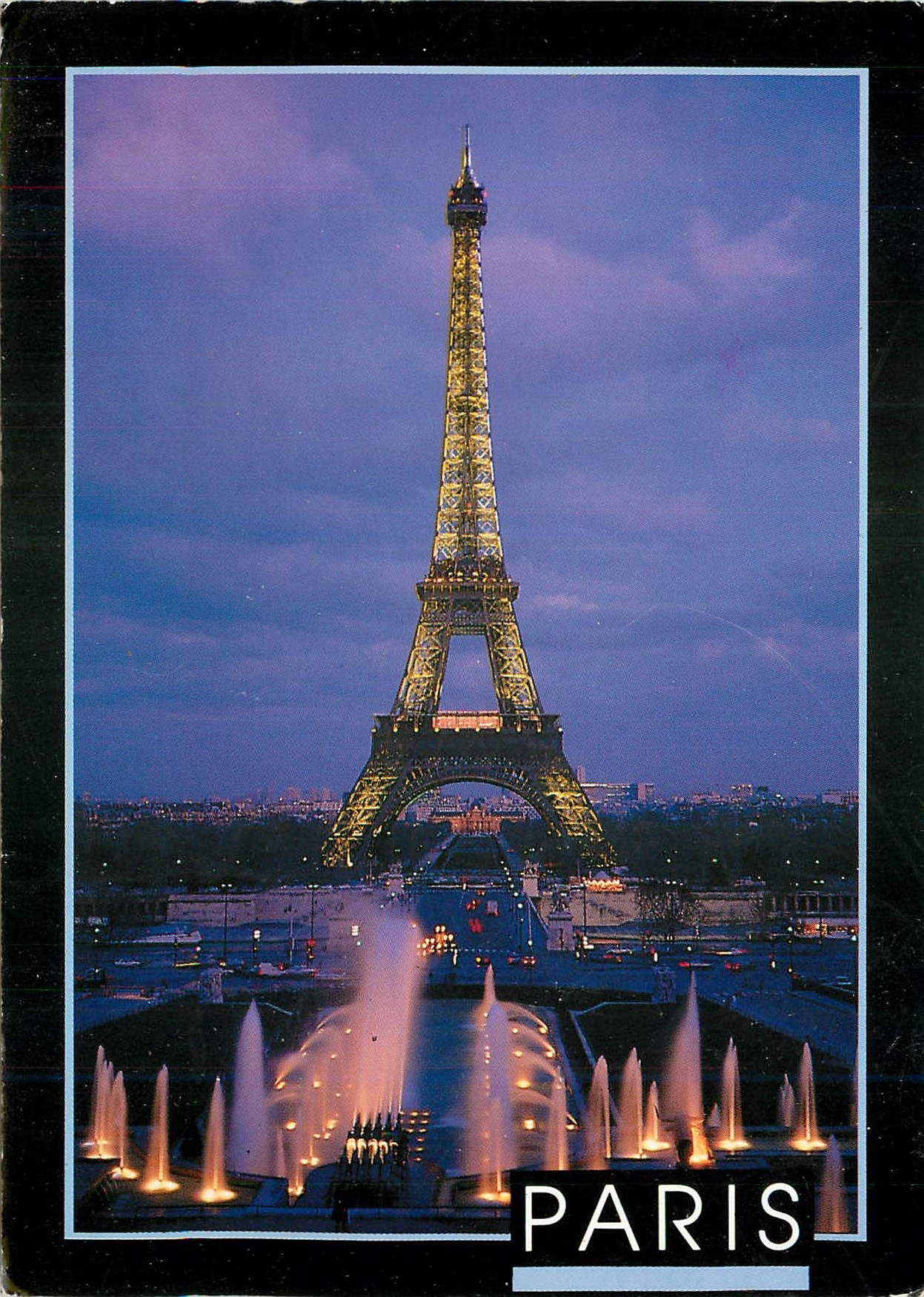 CPM Paris La Tour Eiffel 