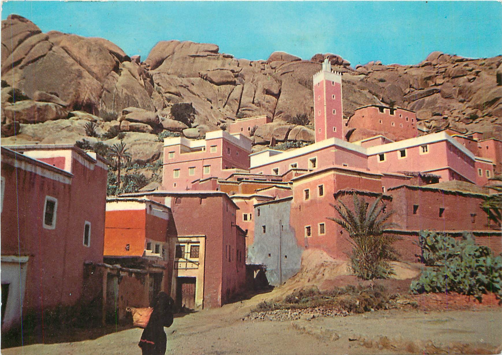CPM Tafraout La Mosquee entre les rochers 