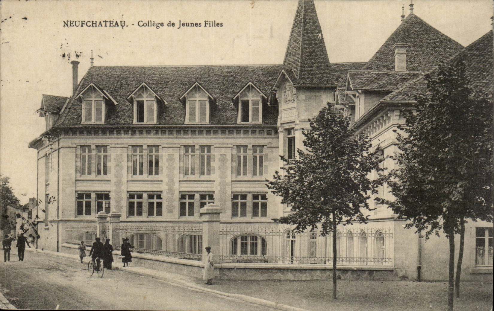Neufchateau CPA College of the young girls
