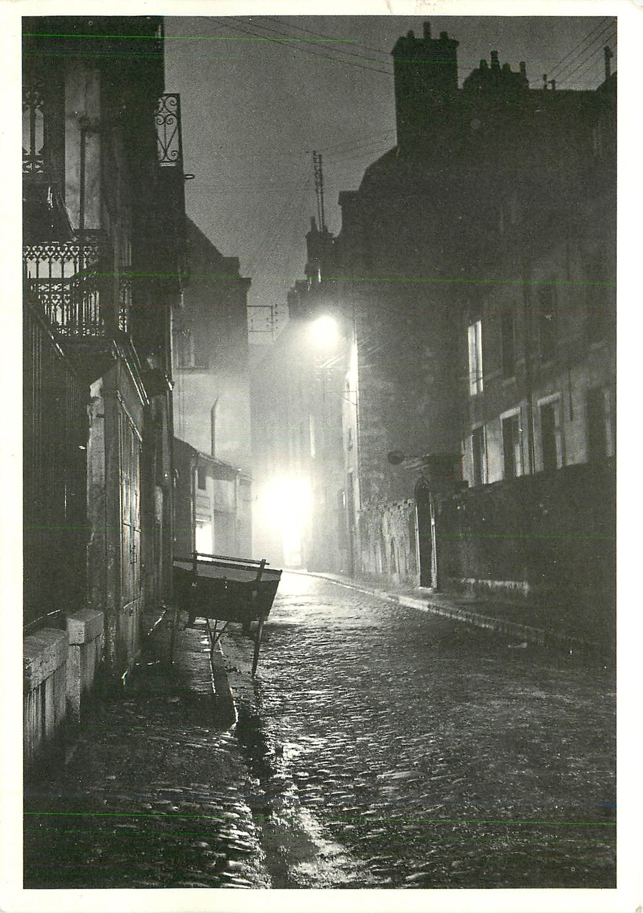 CPM Sabine Weiss Paris 