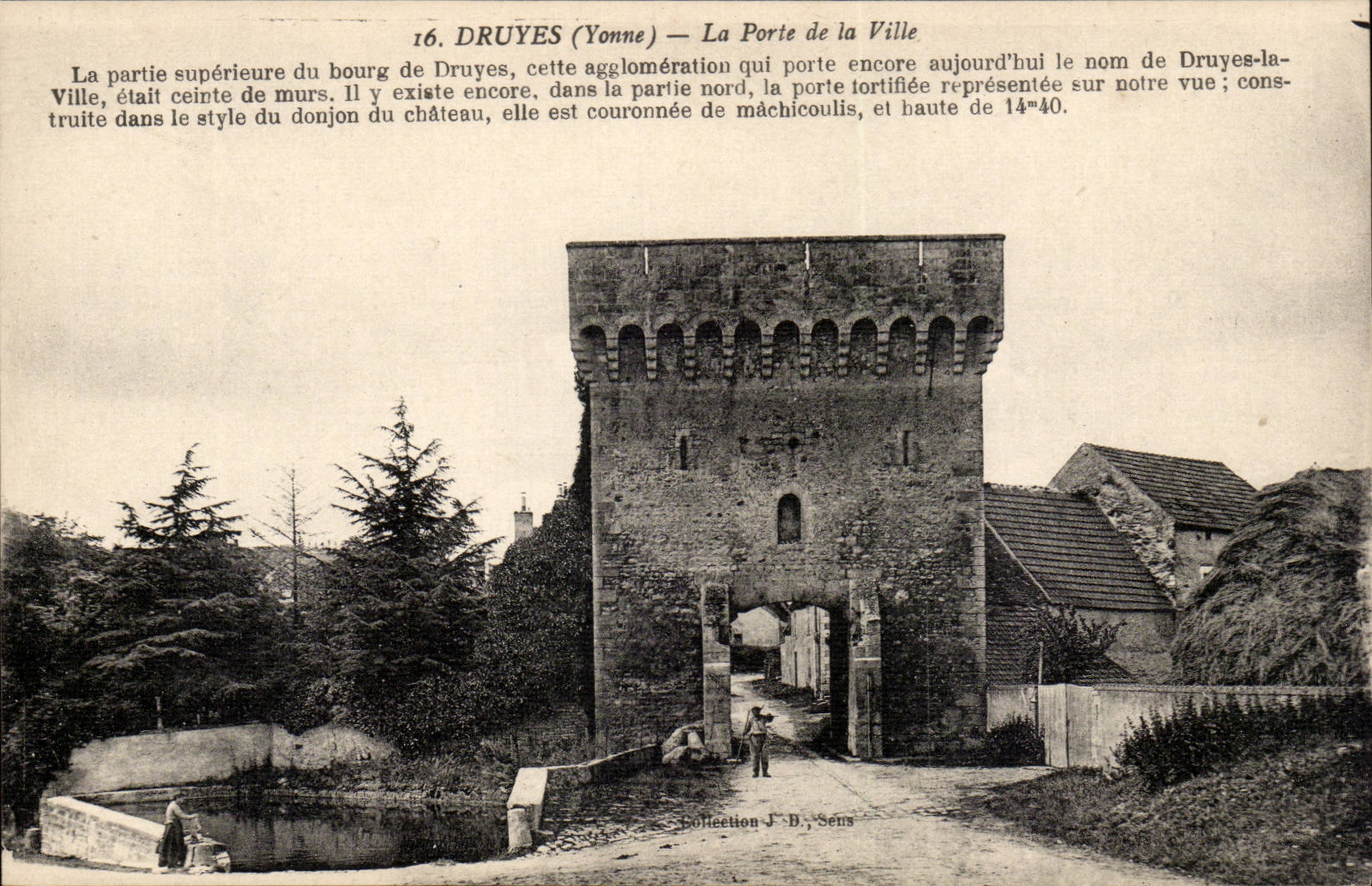 Druyes CPA the door of the city