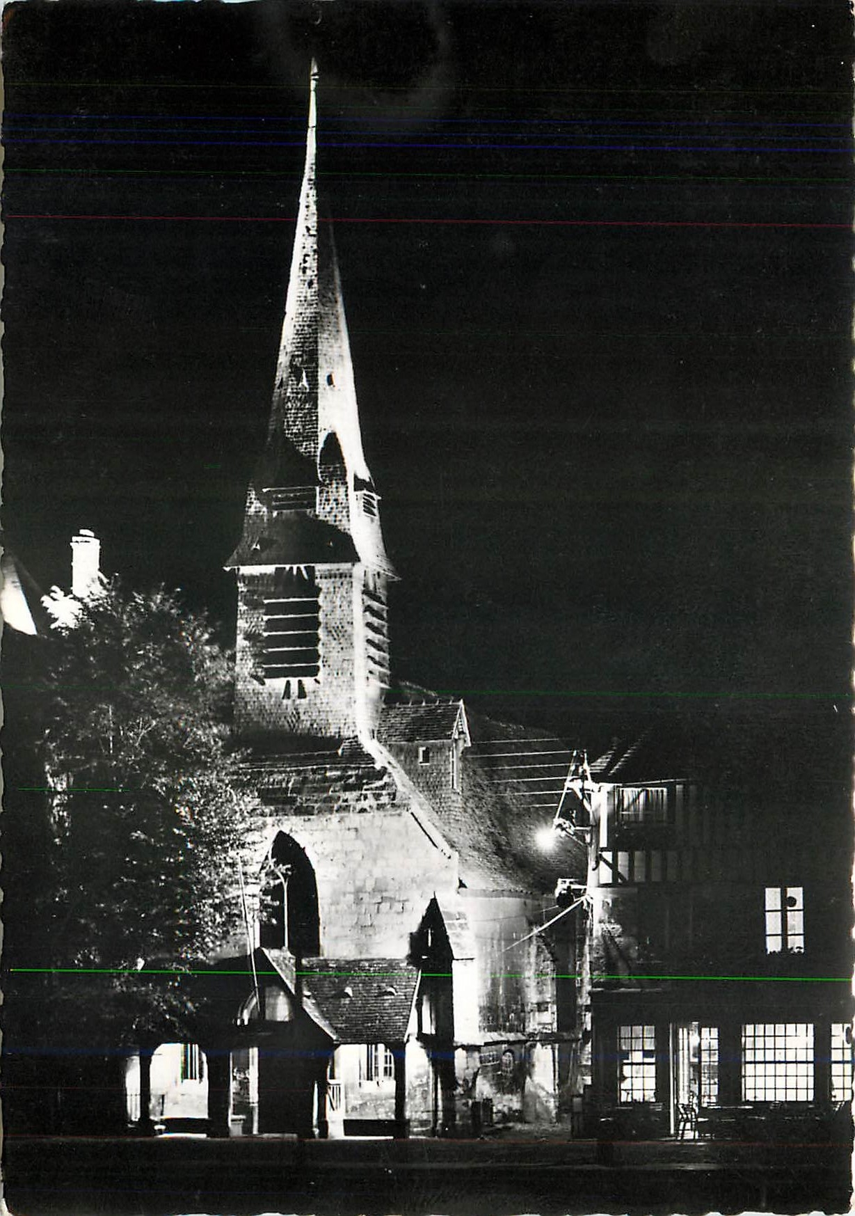 CPM Honfleur Calvados L'Ancienne Eglise Saint Etienne la nuit 