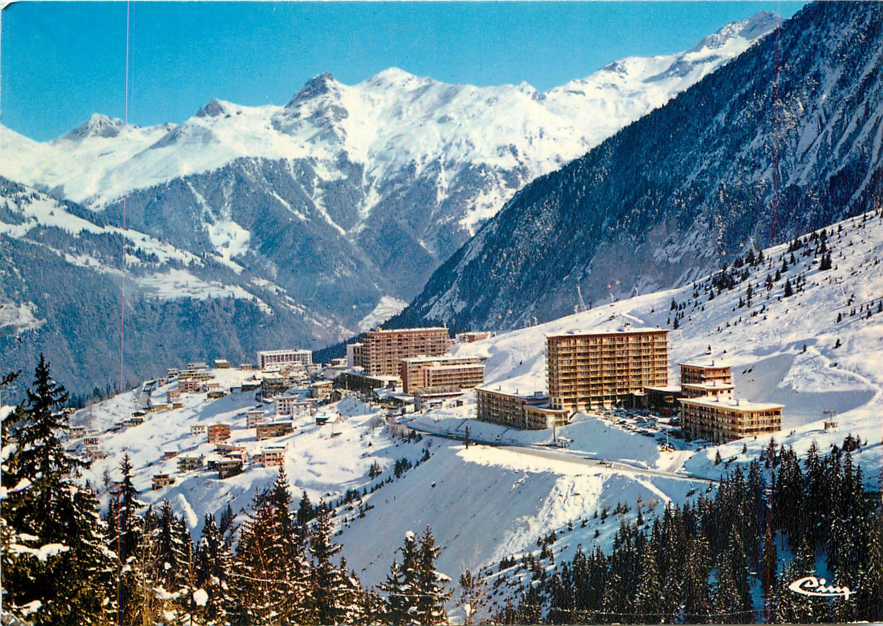 CPM Courchevel (Savoie) Vue generale