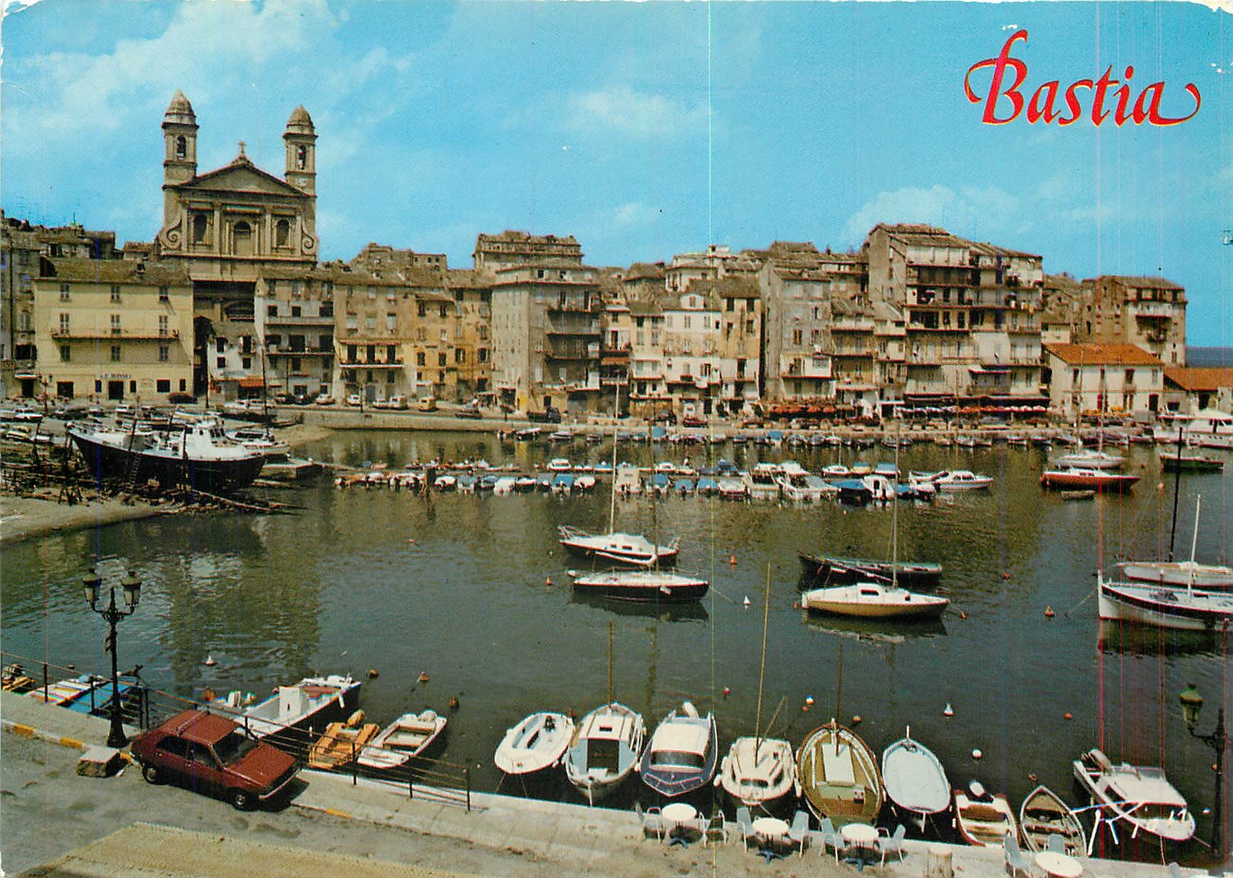 CPM La Corse Inoubliale Bastia Le vieux Port Eglise St Jean
