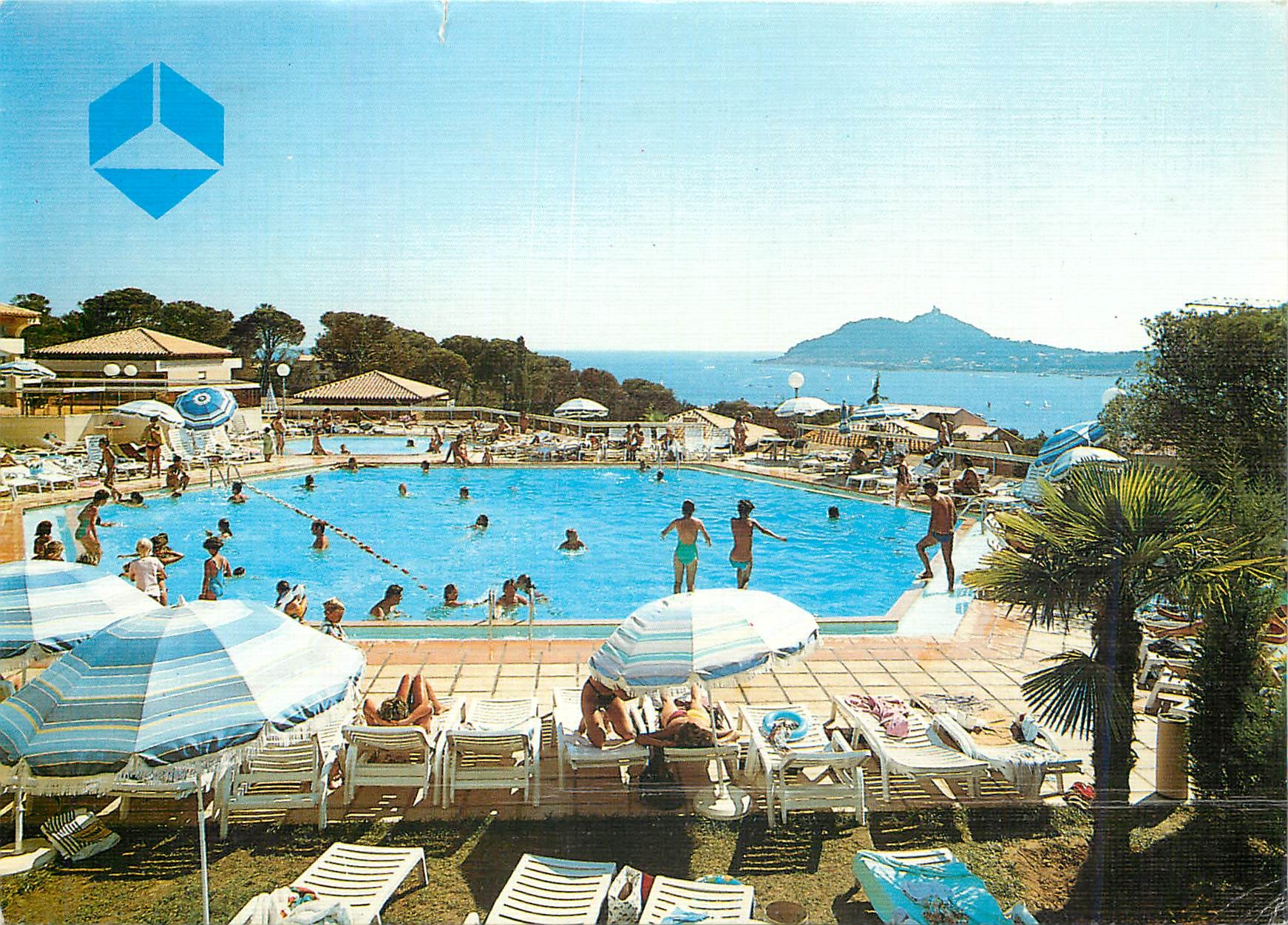 CPM CNPO Les Mas de l'Esterel Agay la piscine