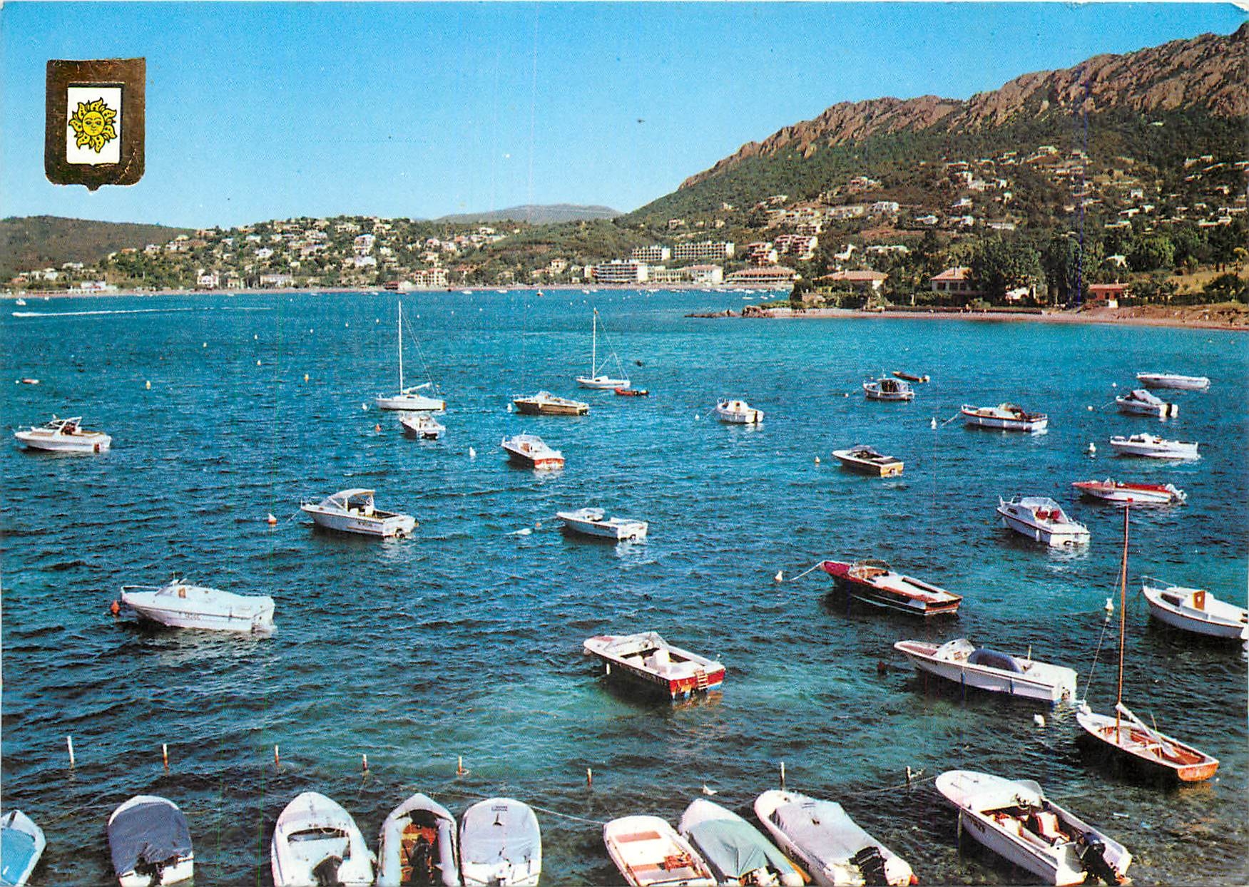 CPM Agay Vue generale sur la baie