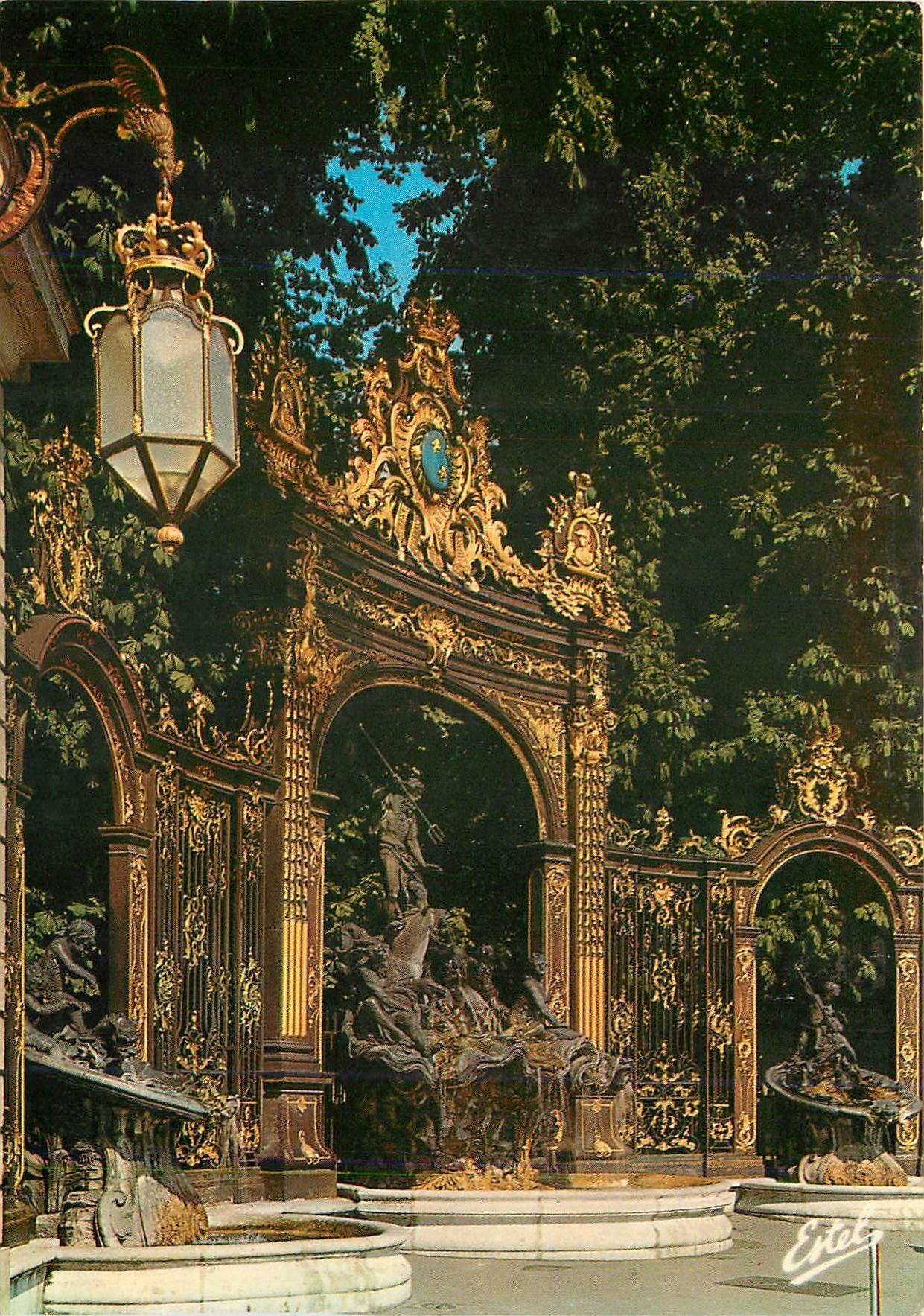 CPM Nancy (Meurthe et Moselle) Place Stanislas (1752 1756) la fontaine de Neptune